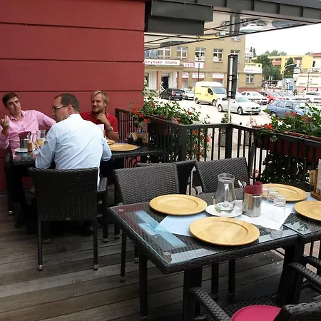 酒店 Mini Akord 俄斯特拉发