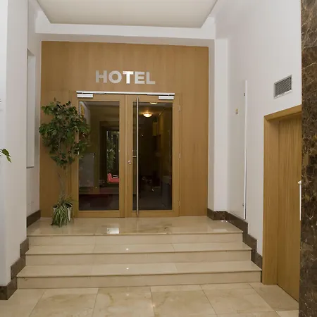 Mini Akord Hotel