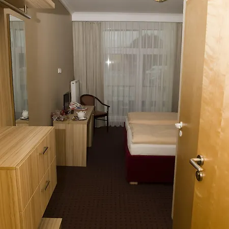 Mini Akord 酒店 3*