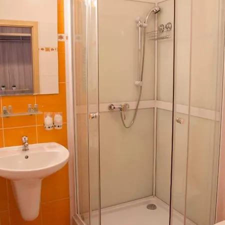 Mini Akord 俄斯特拉发